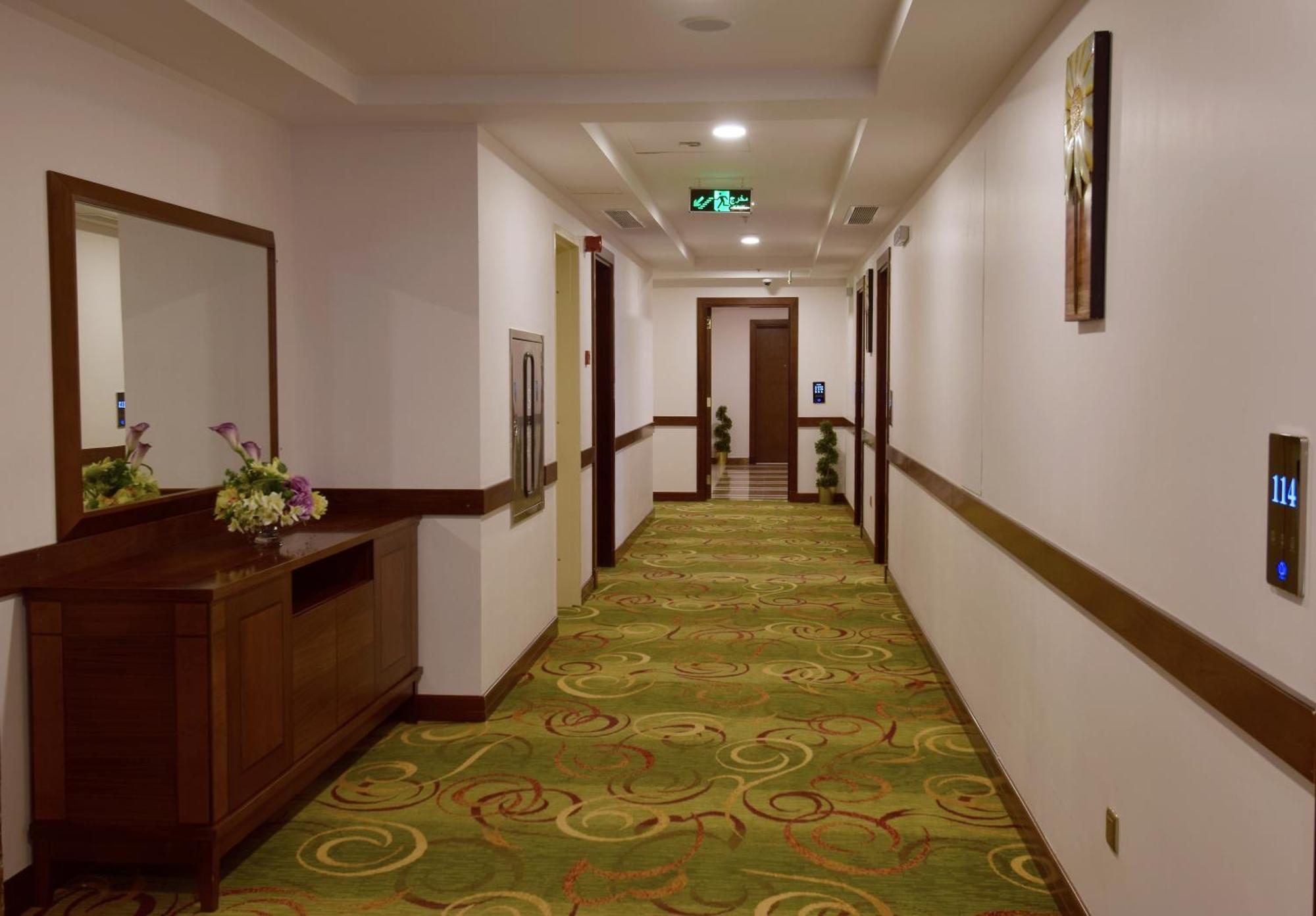 Zaha Al Munawara Hotel Médine Extérieur photo
