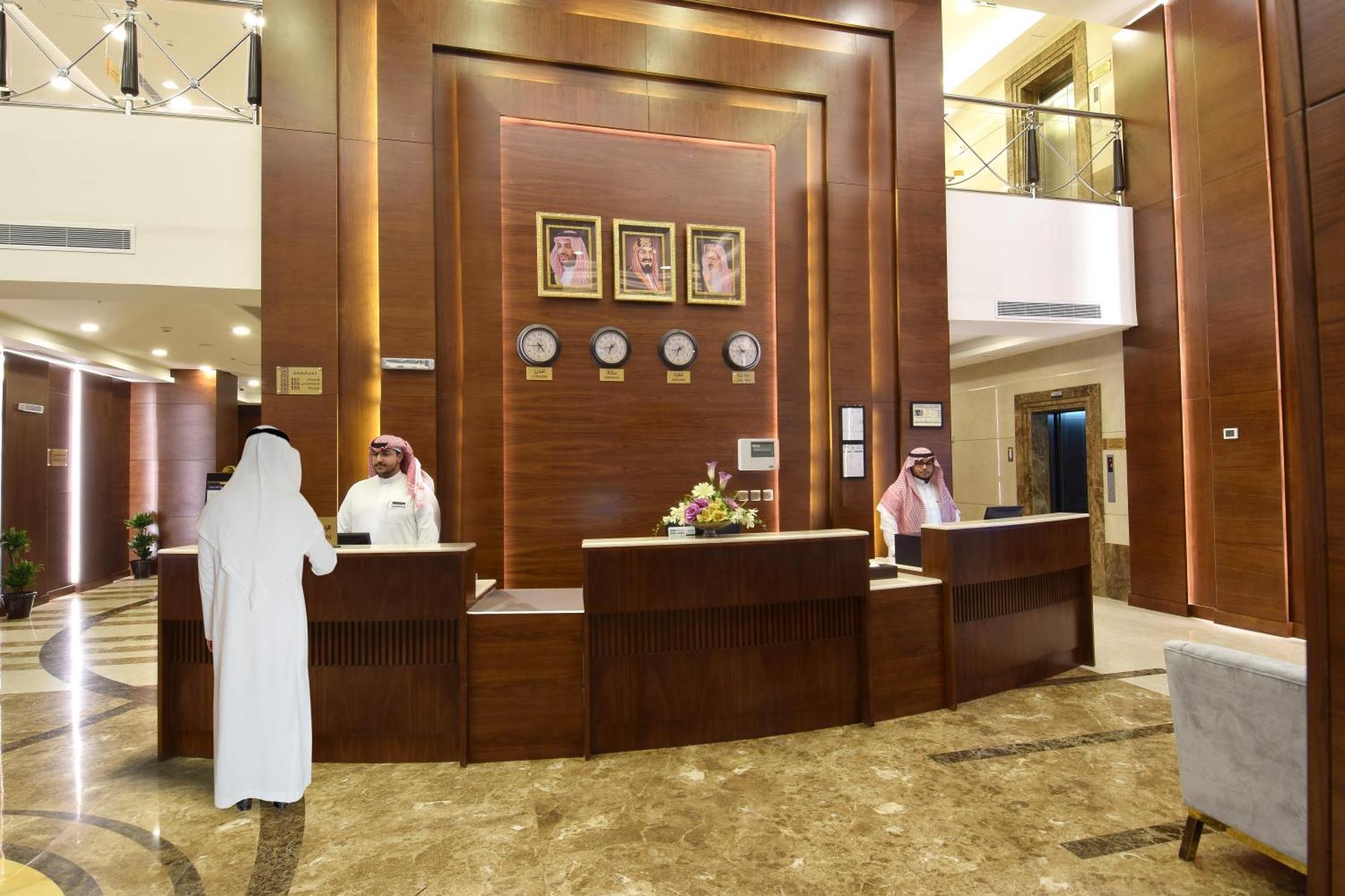 Zaha Al Munawara Hotel Médine Extérieur photo