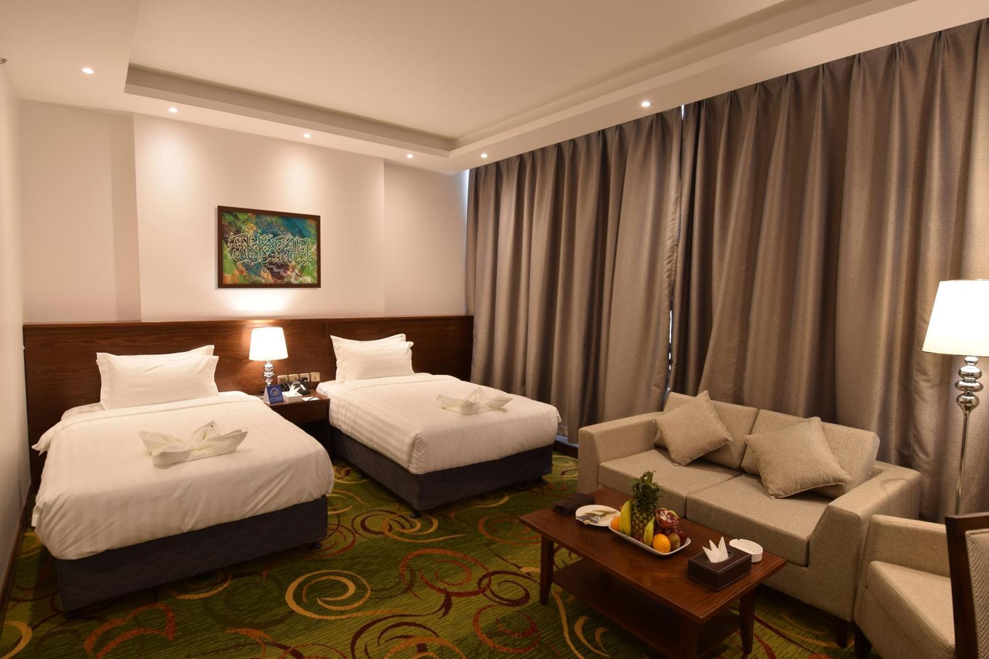 Zaha Al Munawara Hotel Médine Extérieur photo